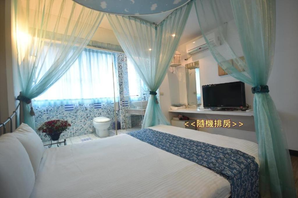 Sun Moon Love Hotel Nantou Eksteriør billede